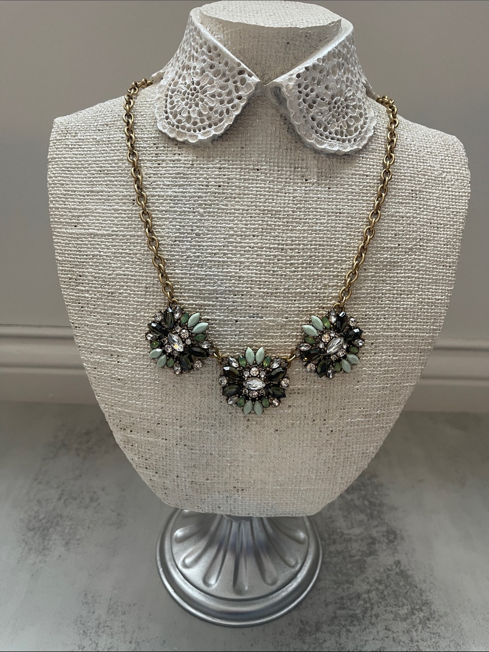 J.Crew Gold Chain Mint Green Floral Statement Necklace